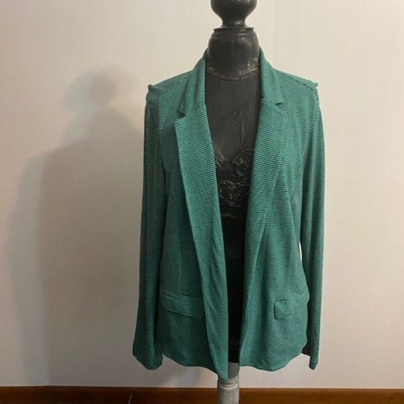 J. Jill Green Green,Black jacket w/front pockets, size Medium - Picture 1 of 3